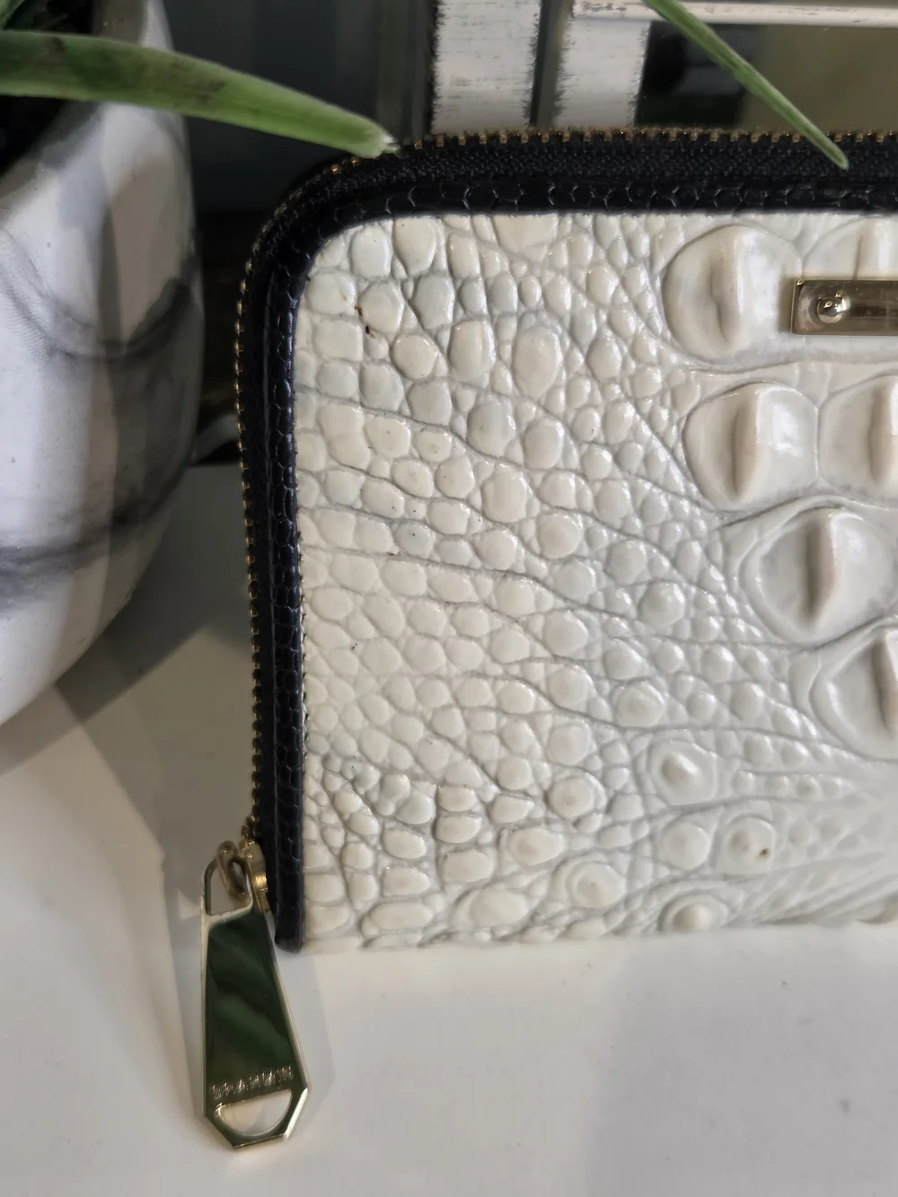 Brahmin Suri Zip-Around Wallet Melbourne Croc Embossed Leather